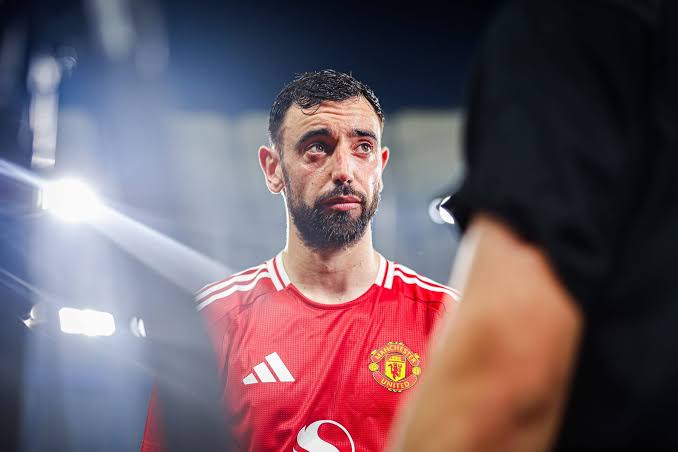 Manchester United Make Bruno Fernandes Transfer Stance Clear Amid European Interest